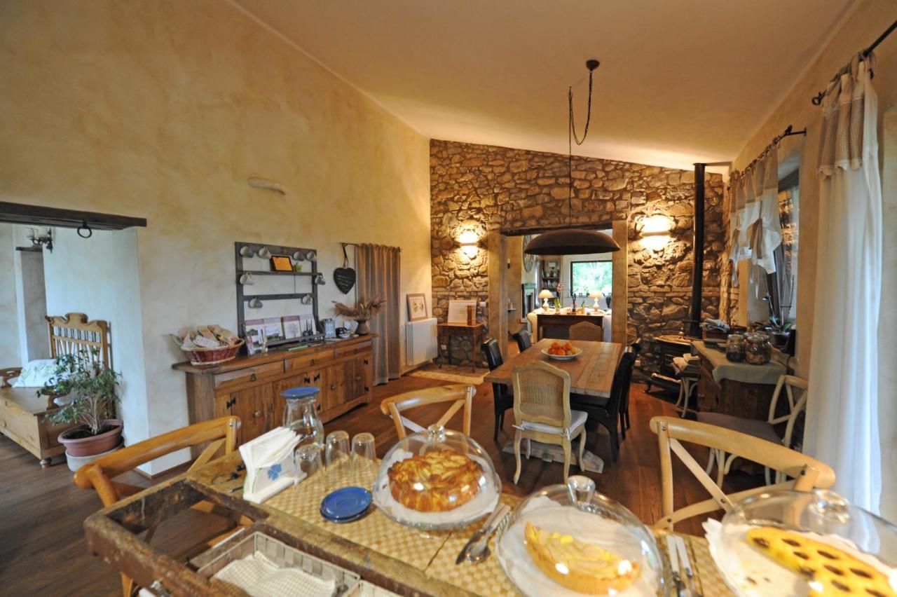 Agriturismo Sugheretello Semproniano Exterior foto